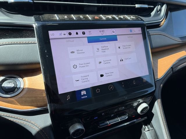 2023 Jeep Grand Cherokee L Summit Reserve