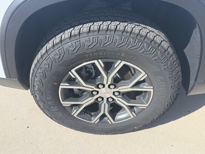 2027 GMC Acadia AT4