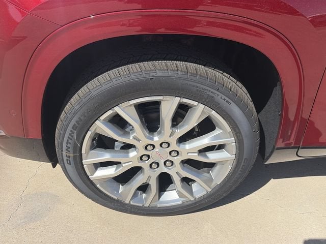 2027 GMC Acadia Denali