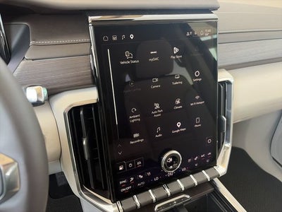 2027 GMC Acadia Denali