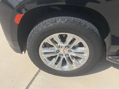 2022 GMC Yukon SLE