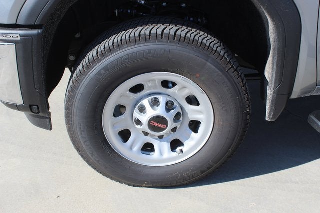 2025 GMC Sierra 2500 HD Pro