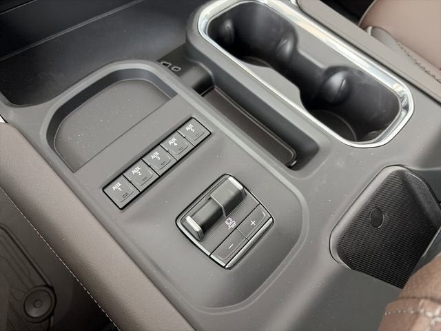 2026 GMC Sierra 3500 HD Denali DRW