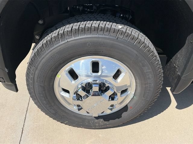 2026 GMC Sierra 3500HD Denali - Photo 11