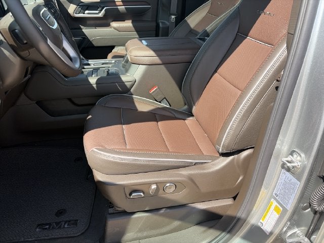 2026 GMC Sierra 3500HD Denali - Photo 12