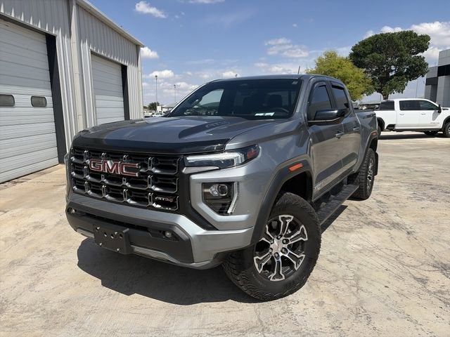 2024 GMC Canyon AT4