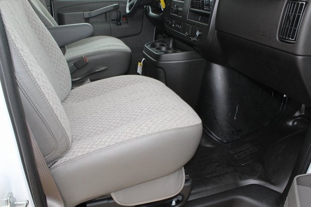 2025 GMC Savana Cargo 2500 Work Van