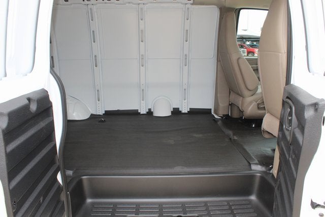 2025 GMC Savana Cargo 2500 Work Van