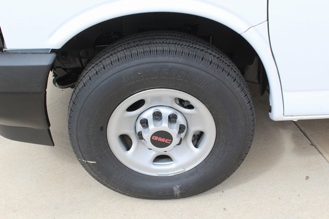 2025 GMC Savana Cargo 2500 Work Van