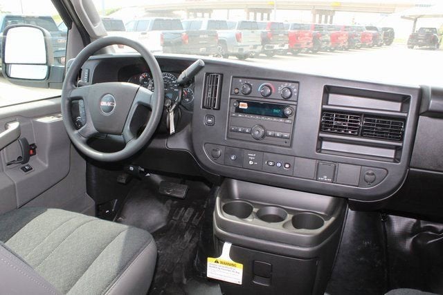2025 GMC Savana Cargo 3500 Work Van