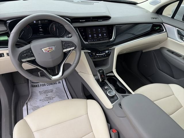 2024 Cadillac XT6 Premium Luxury