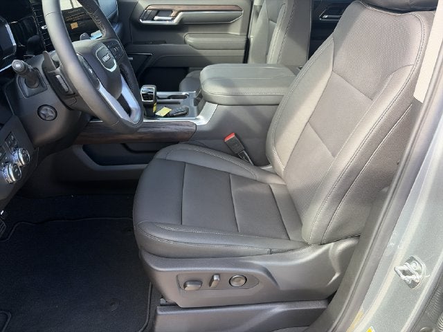 2026 GMC Sierra 1500 SLT - Photo 15