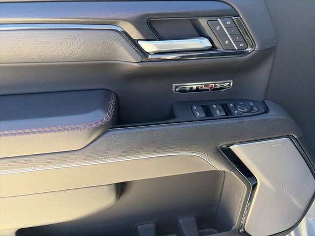 2024 GMC Sierra 1500 AT4X