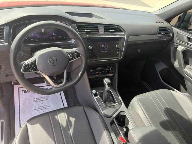 2024 Volkswagen Tiguan SE R-Line Black