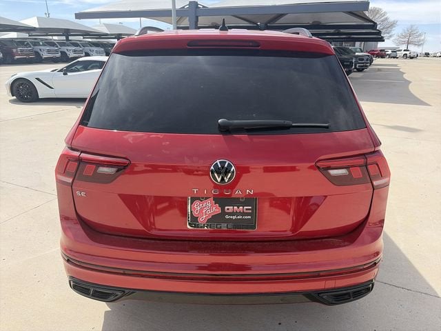 2024 Volkswagen Tiguan SE R-Line Black