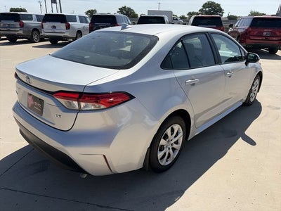 2025 Toyota Corolla LE