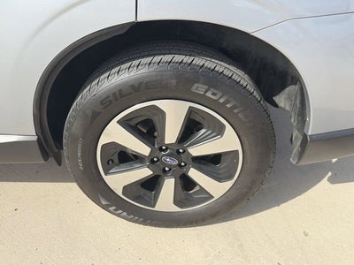 2018 Subaru Forester Base