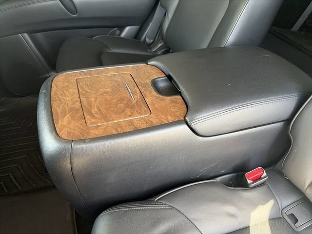 2022 Nissan Armada SL