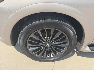 2022 INFINITI QX80 SENSORY