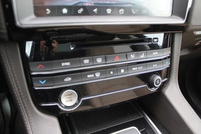 2020 Jaguar F-PACE 25t Prestige